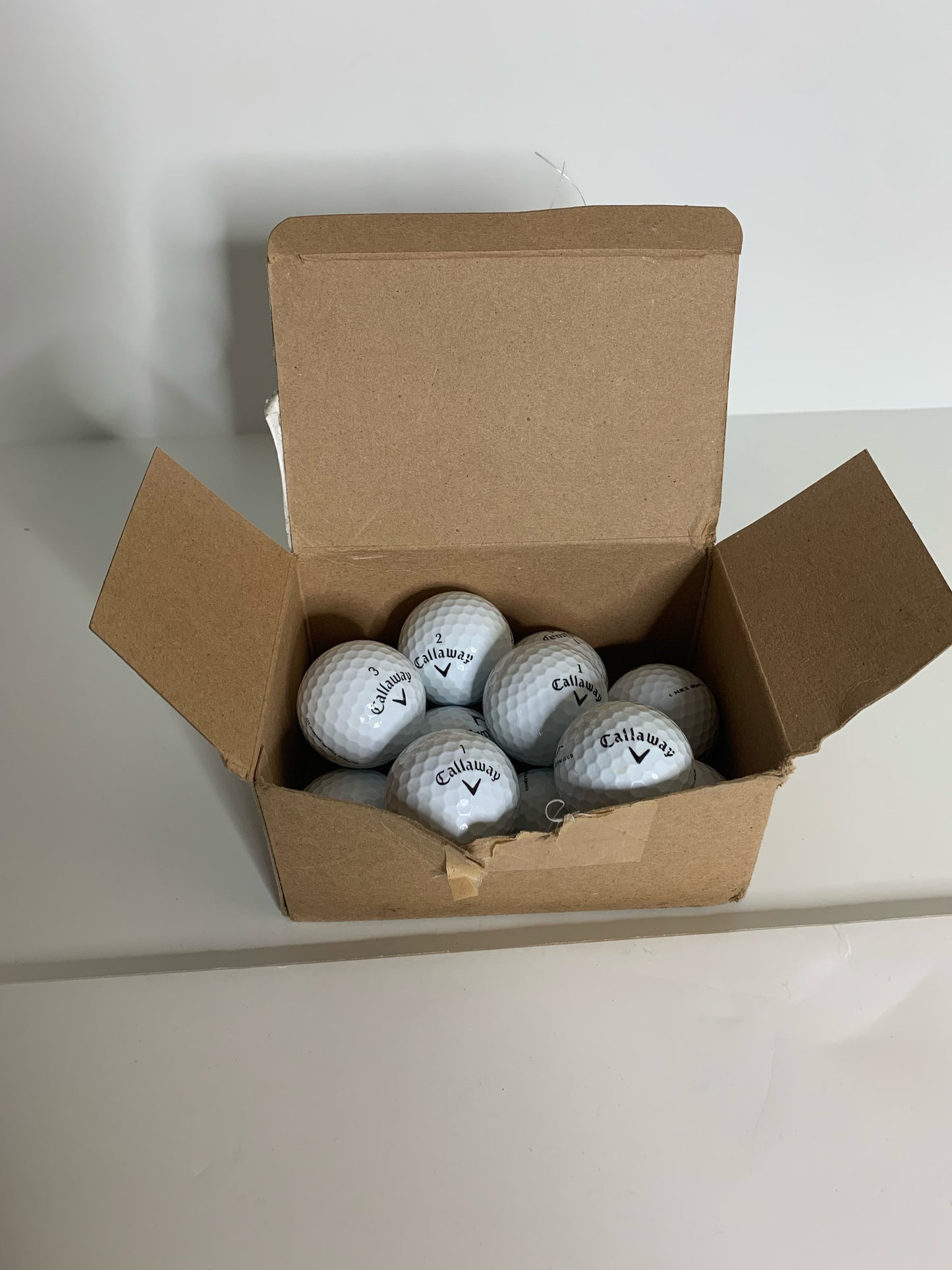 12 Name-Brand Golf Balls